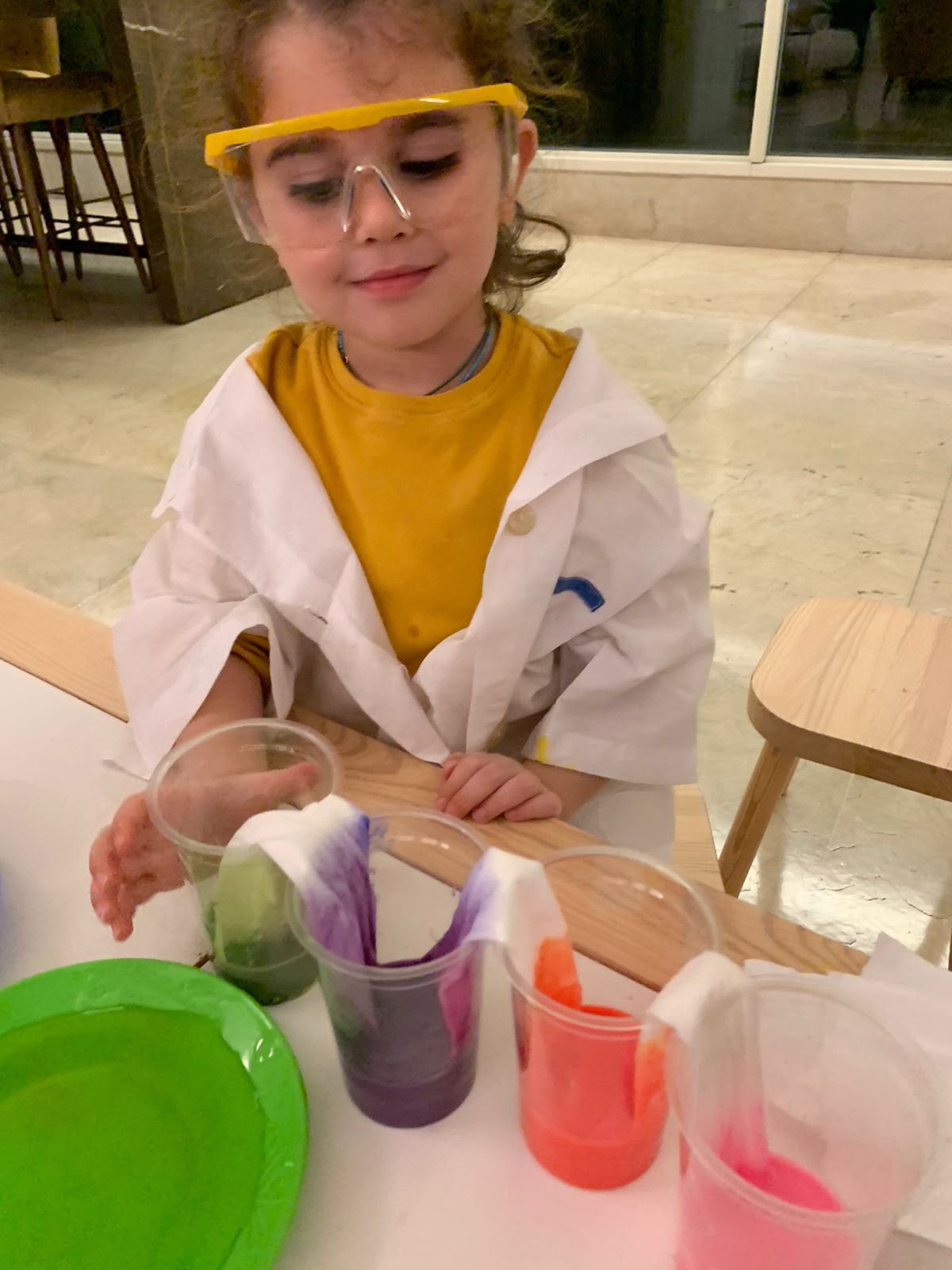 Science Experiments — photo 01